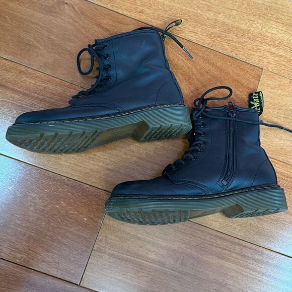 Dr Martens Doc's Combat Boots Black kids size 2 - Picture 6 of 8
